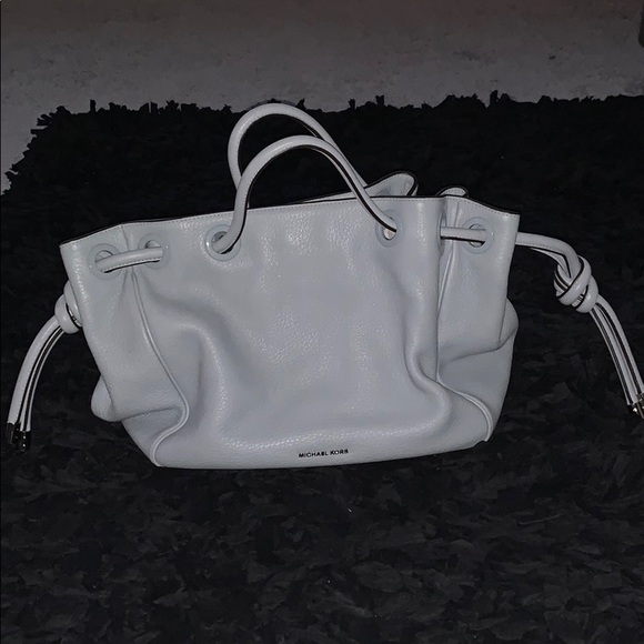 ✅ STILL AVAILABLE Michael Kors bag - Picture 2 of 5